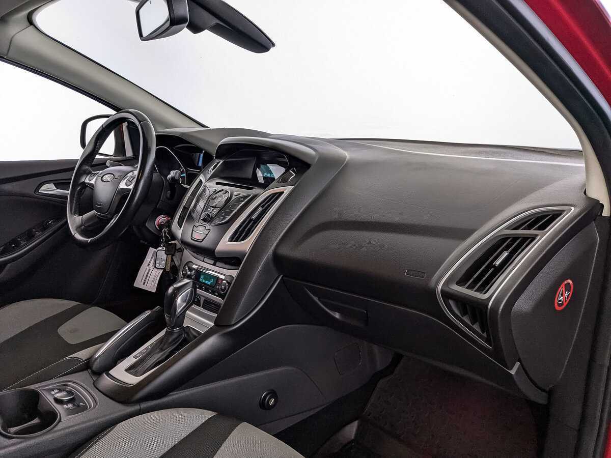 Ford Focus 2012 года с пробегом. Фото: #8