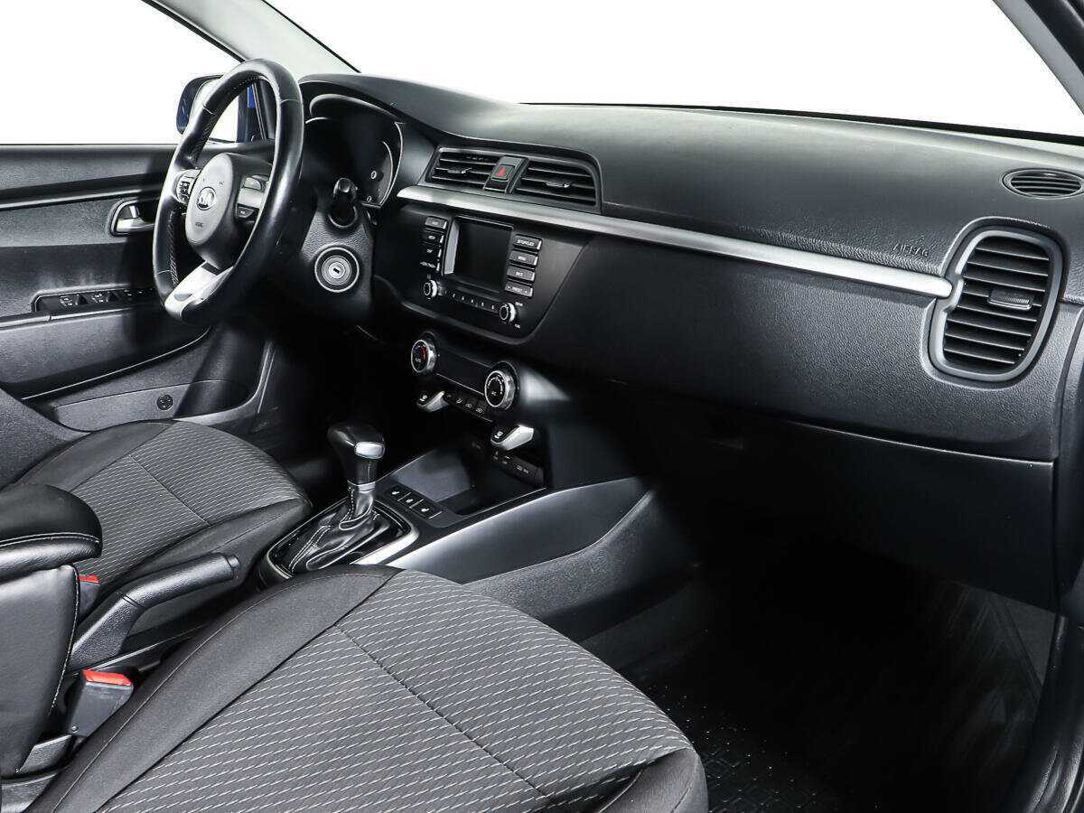 Kia Rio 2018 года с пробегом. Фото: #10