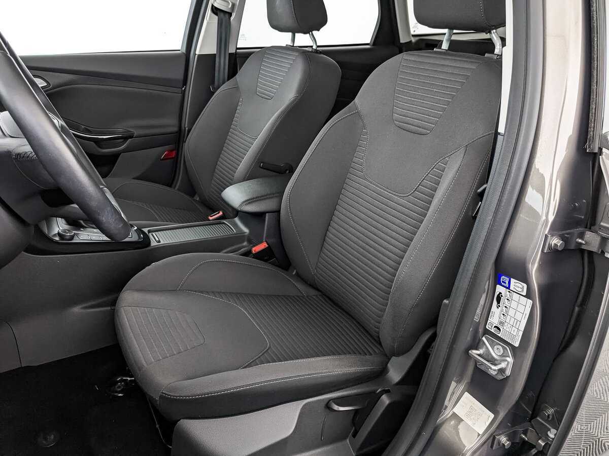 Ford Focus 2017 года с пробегом. Фото: #19