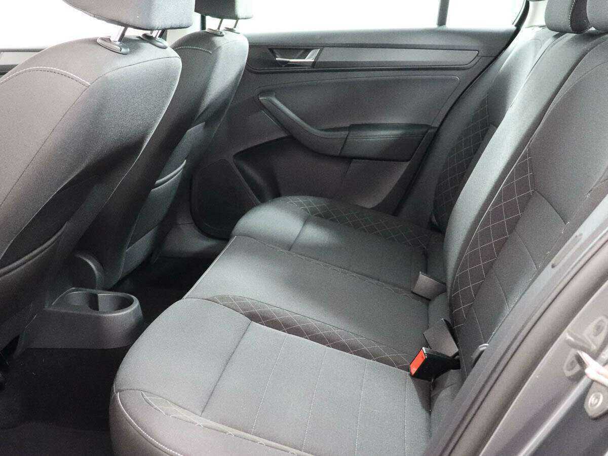 Skoda Rapid 2021 года с пробегом. Фото: #8