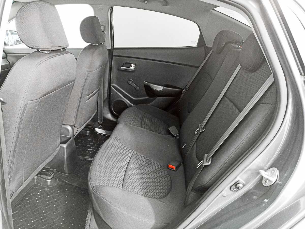 Kia Rio 2013 года с пробегом. Фото: #6