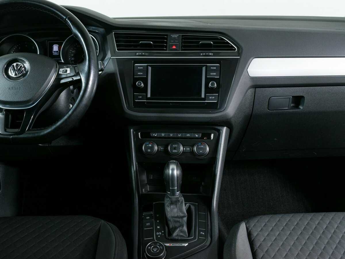 Volkswagen Tiguan 2018 года с пробегом. Фото: #8