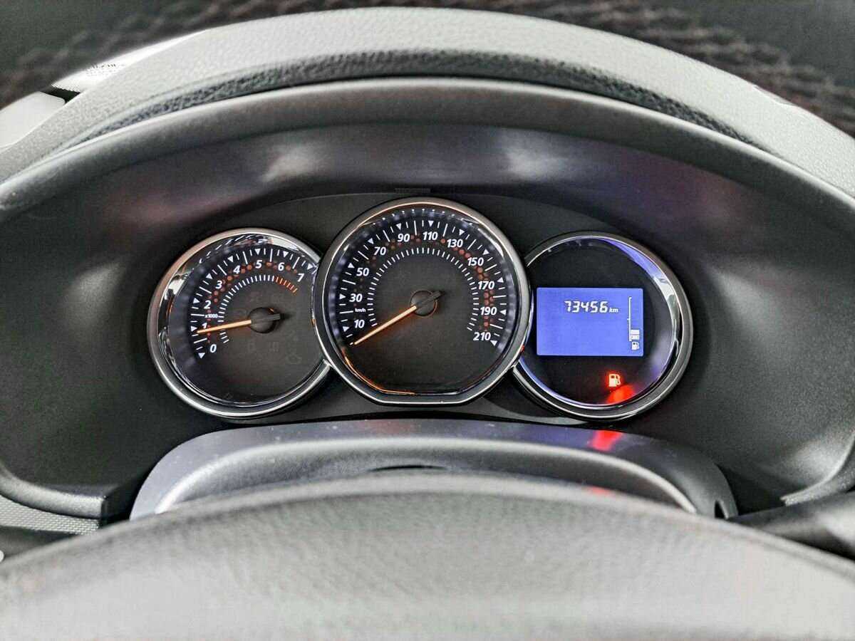 Renault Sandero 2017 года с пробегом. Фото: #10