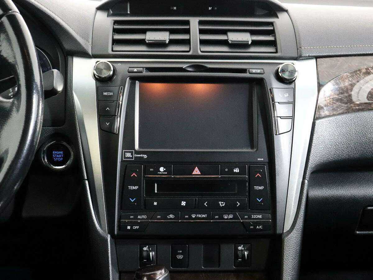 Toyota Camry 2015 года с пробегом. Фото: #11
