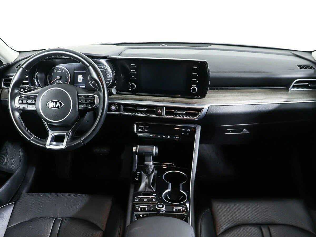 Kia K5 2020 года с пробегом. Фото: #9