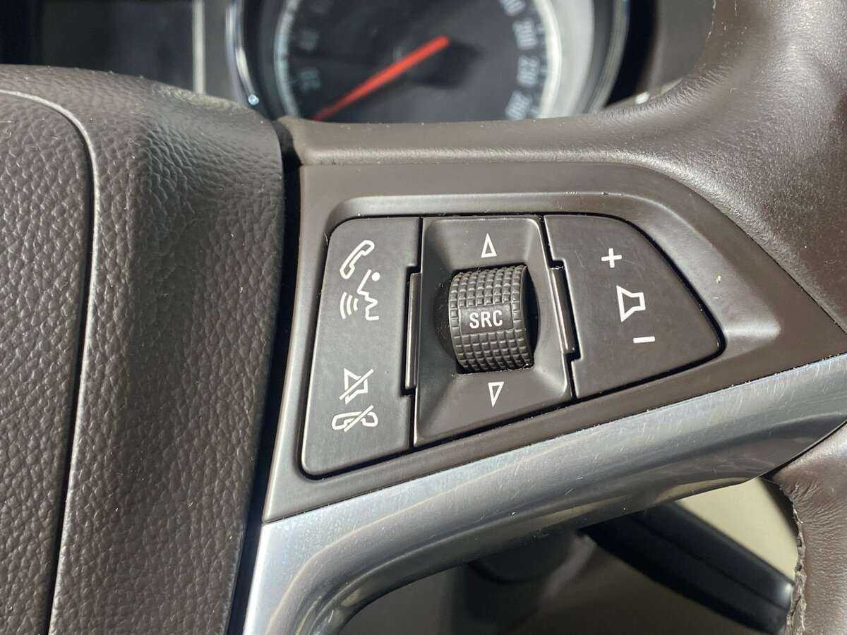 Opel Insignia 2013 года с пробегом. Фото: #12