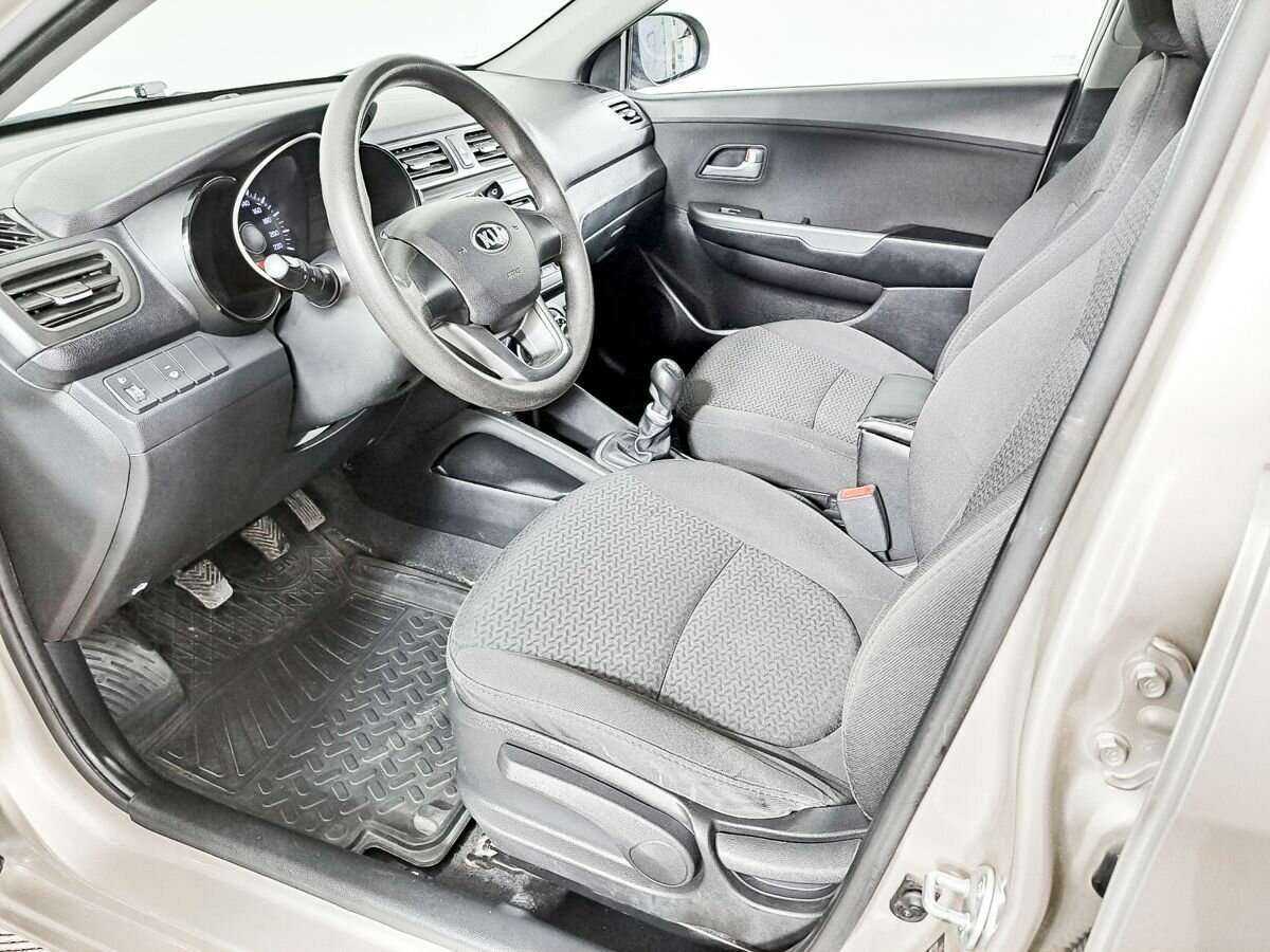 Kia Rio 2013 года с пробегом. Фото: #13