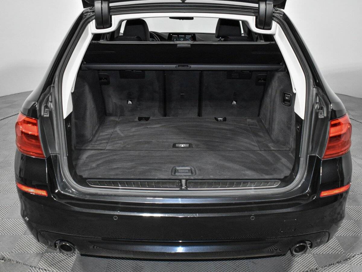 BMW 5 серии 2017 года с пробегом. Фото: #23