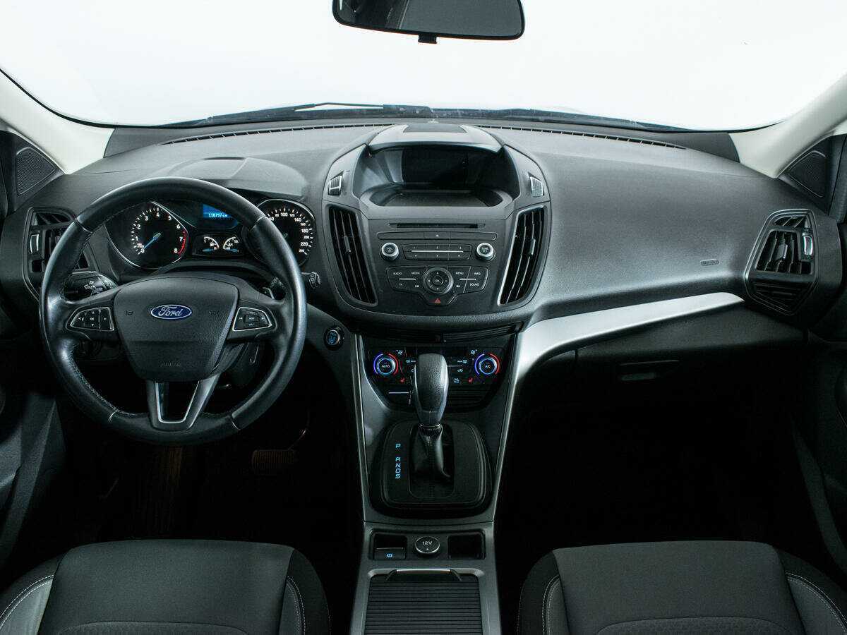 Ford Kuga 2017 года с пробегом. Фото: #11