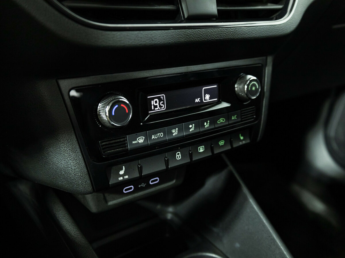 Skoda Rapid 2022 года с пробегом. Фото: #15