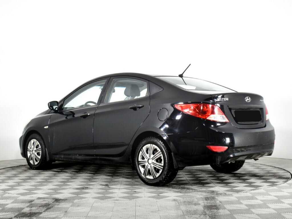 Hyundai Solaris 2012 года с пробегом. Фото: #4