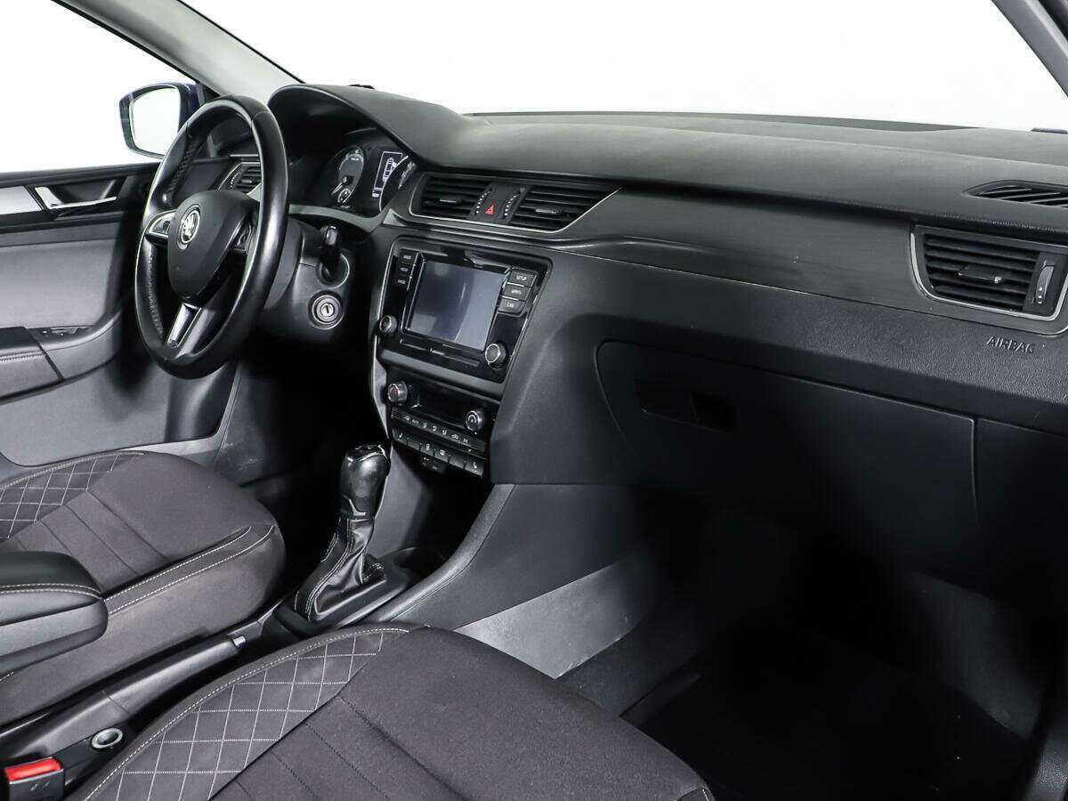 Skoda Rapid 2017 года с пробегом. Фото: #10