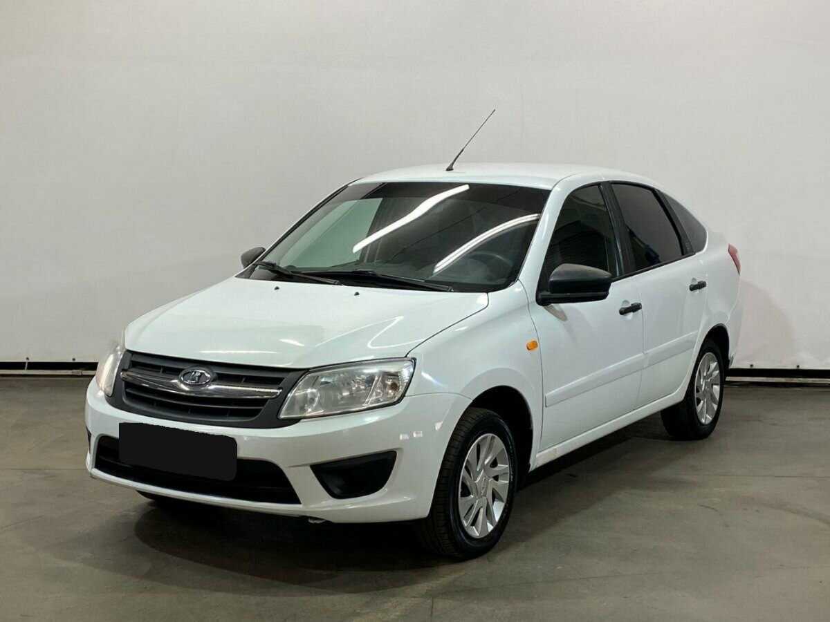 Lada (ВАЗ) Granta 2016 года с пробегом. Посмотреть фото