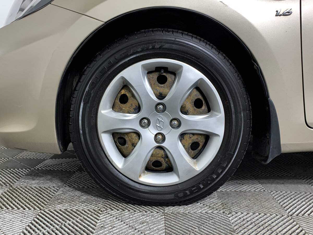 Hyundai Solaris 2012 года с пробегом. Фото: #8