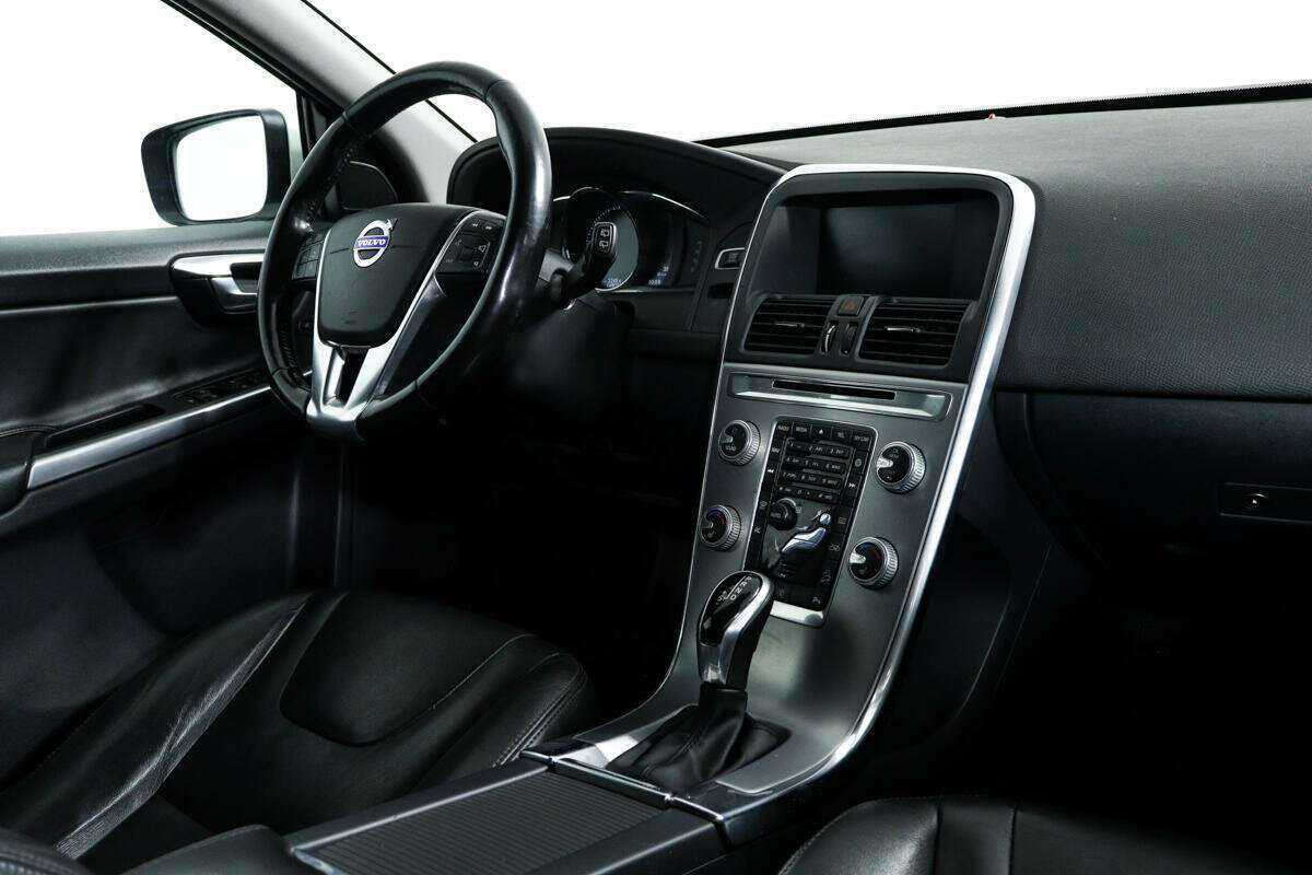 Volvo XC60 2016 года с пробегом. Фото: #8