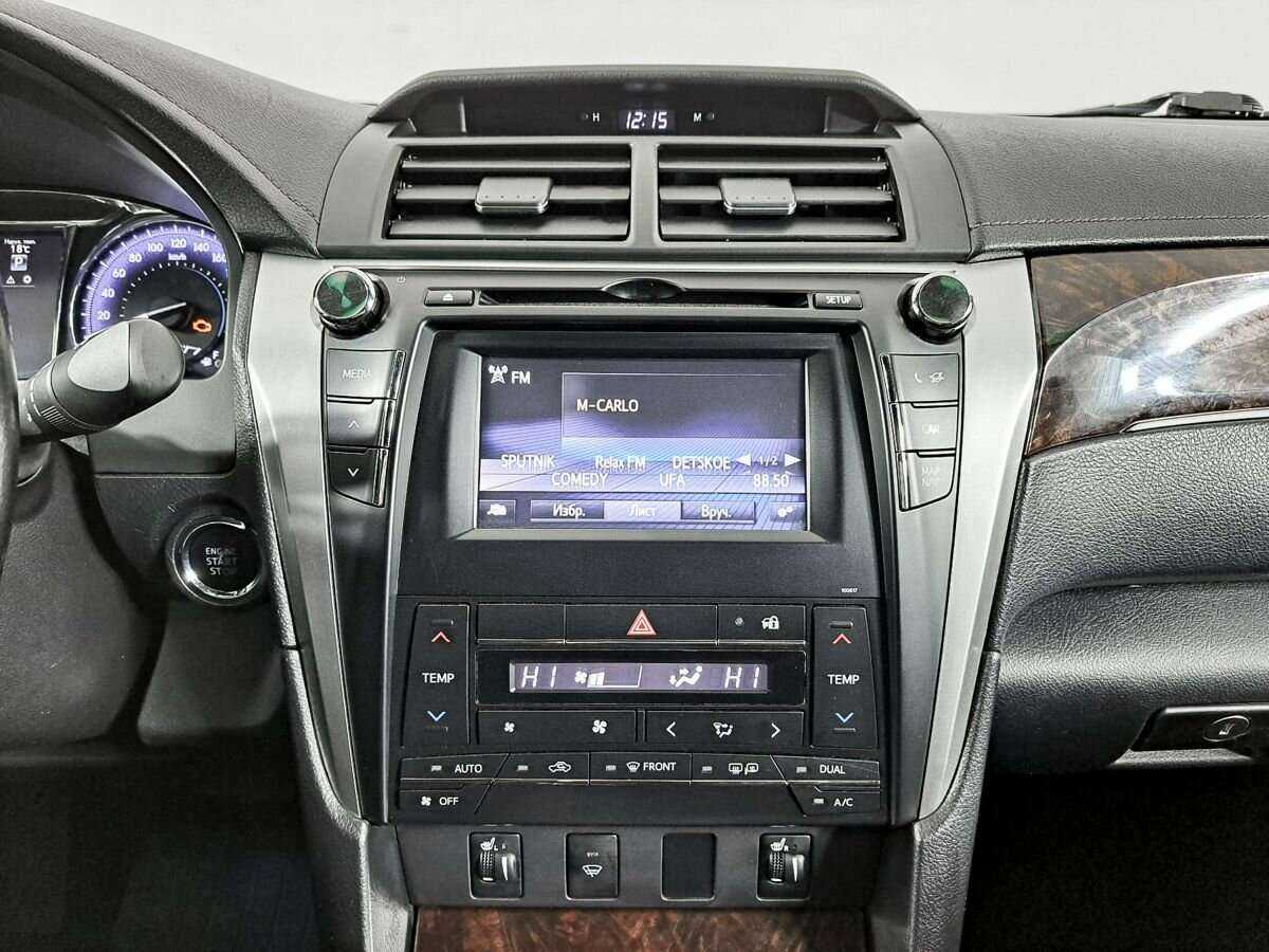 Toyota Camry 2015 года с пробегом. Фото: #9