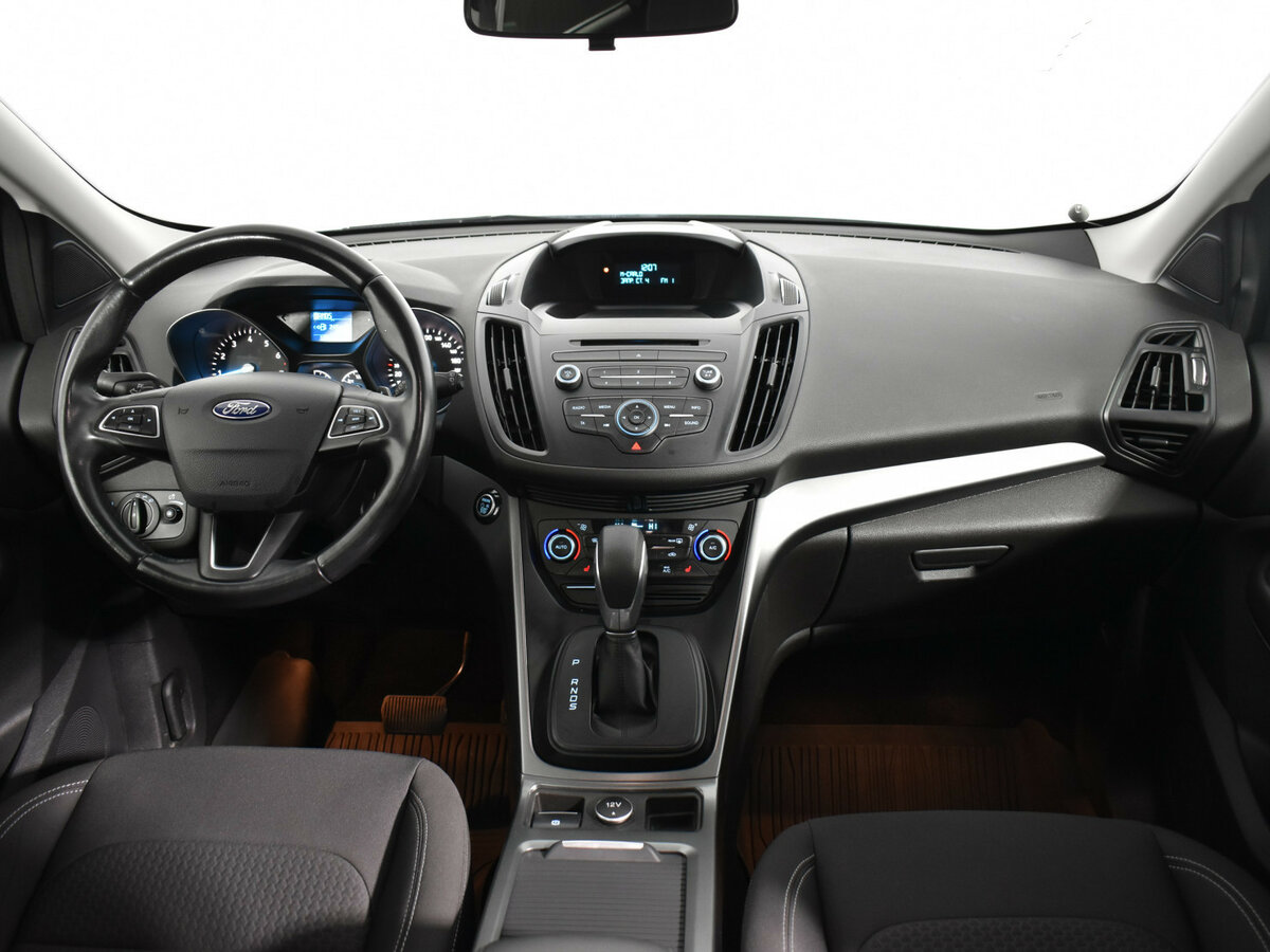 Ford Kuga 2017 года с пробегом. Фото: #8