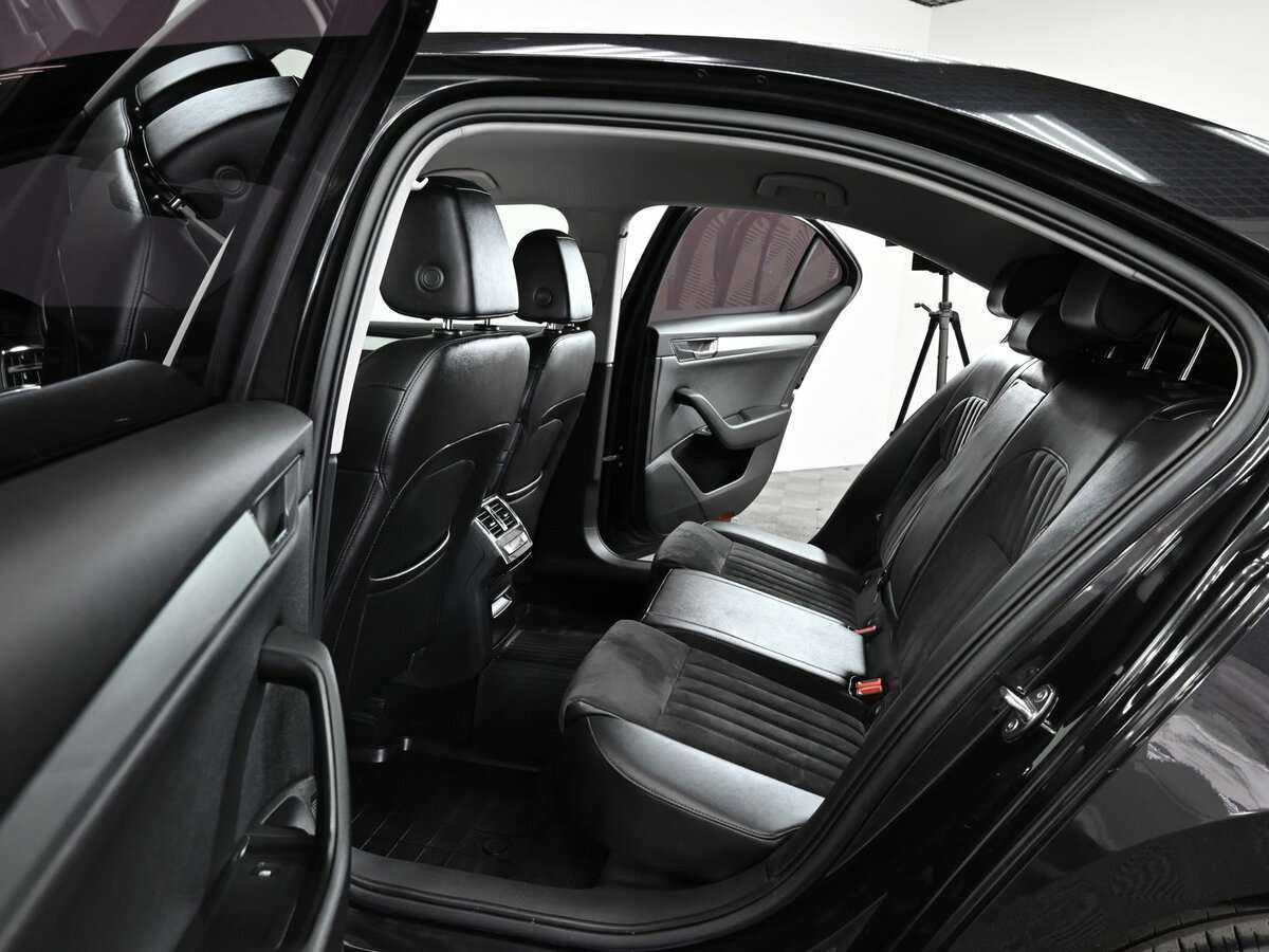 Skoda Superb 2016 года с пробегом. Фото: #5