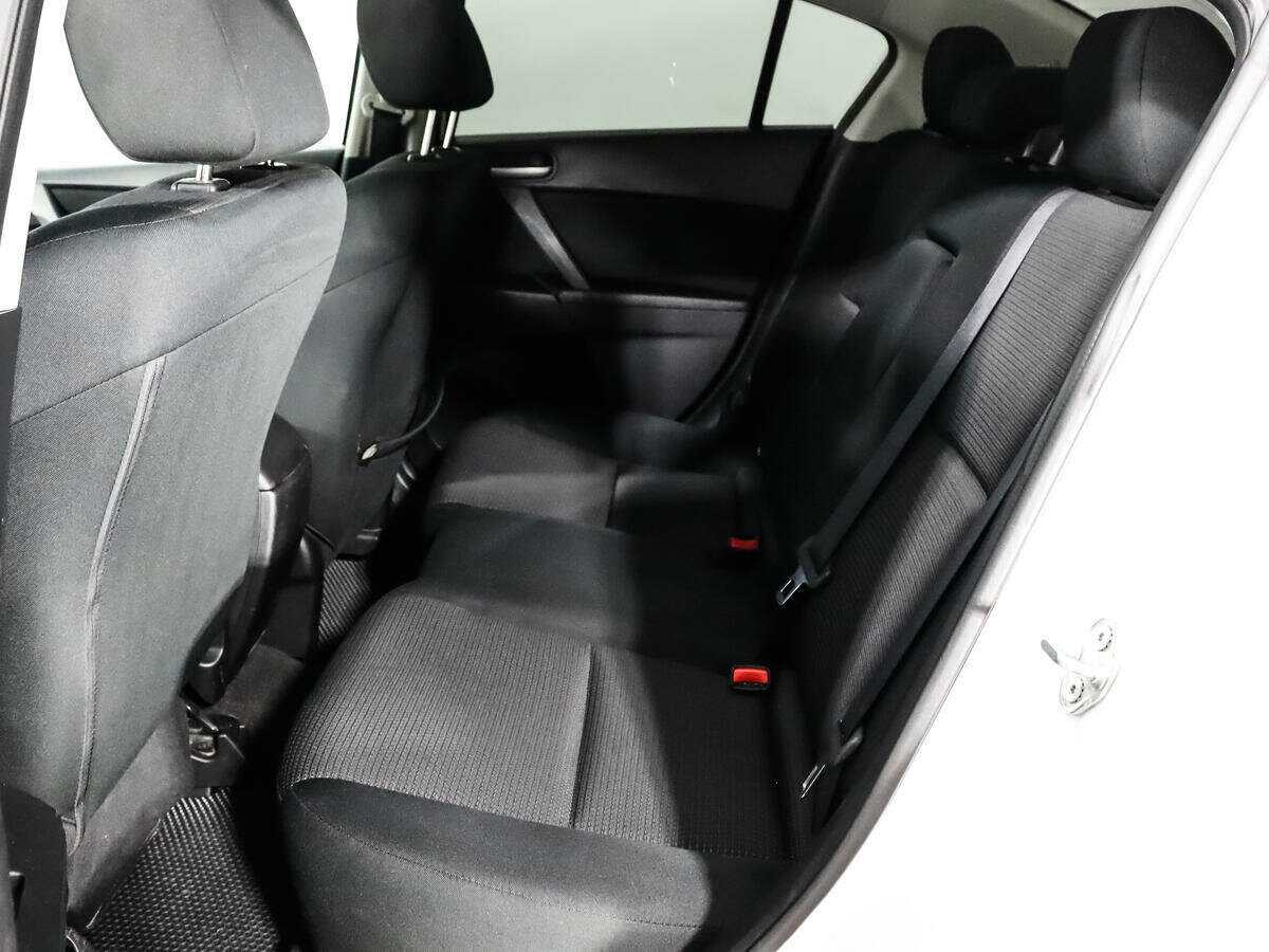 Mazda 3 2013 года с пробегом. Фото: #11