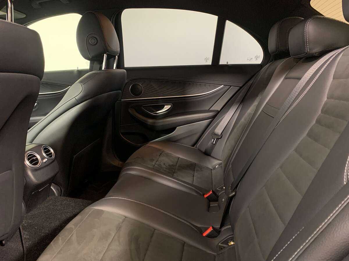 Mercedes-Benz E-Класс 2018 года с пробегом. Фото: #21