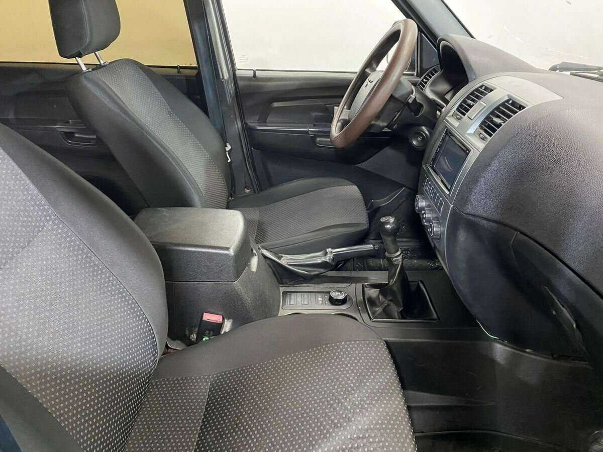 УАЗ Patriot 2016 года с пробегом. Фото: #9