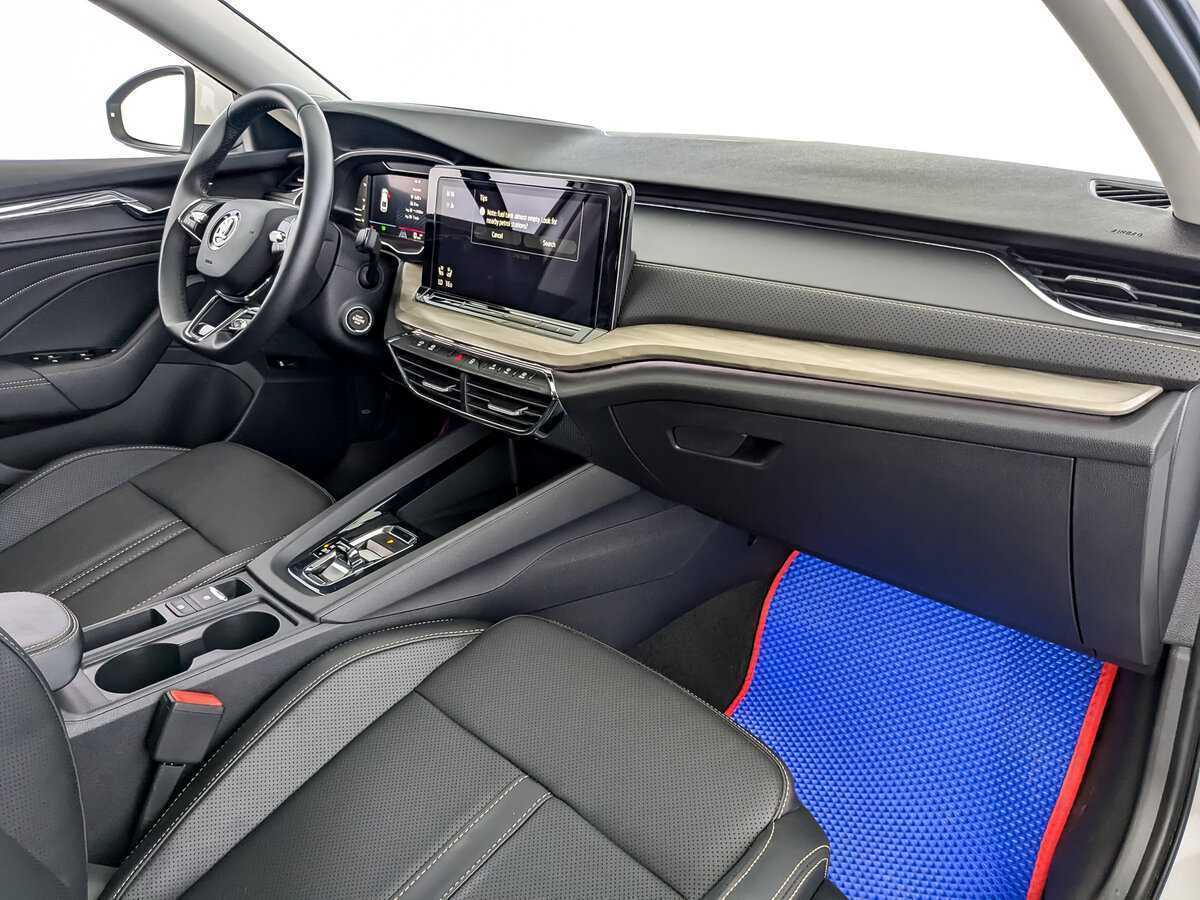 Skoda Octavia 2023 года с пробегом. Фото: #8