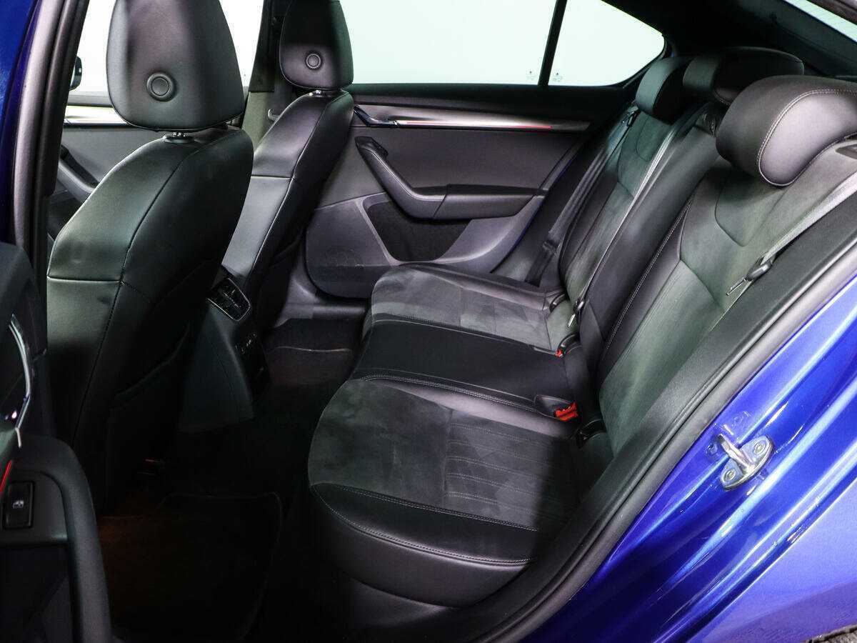 Skoda Octavia 2020 года с пробегом. Фото: #9