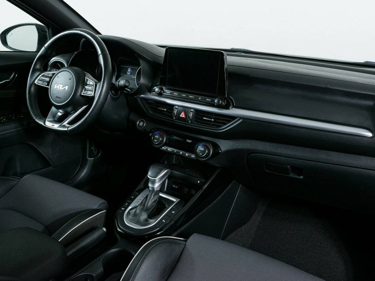 Kia Cerato 2021 года с пробегом. Фото: #7