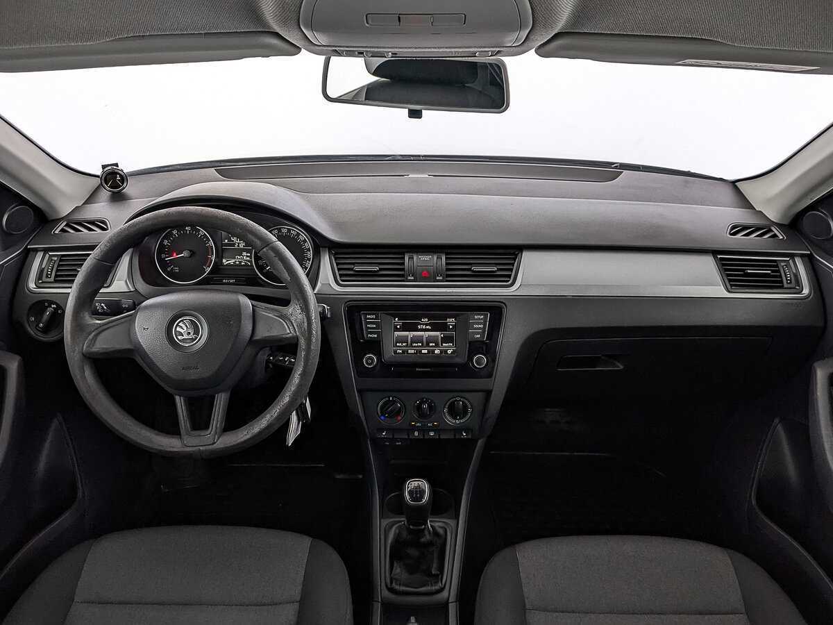 Skoda Rapid 2017 года с пробегом. Фото: #13