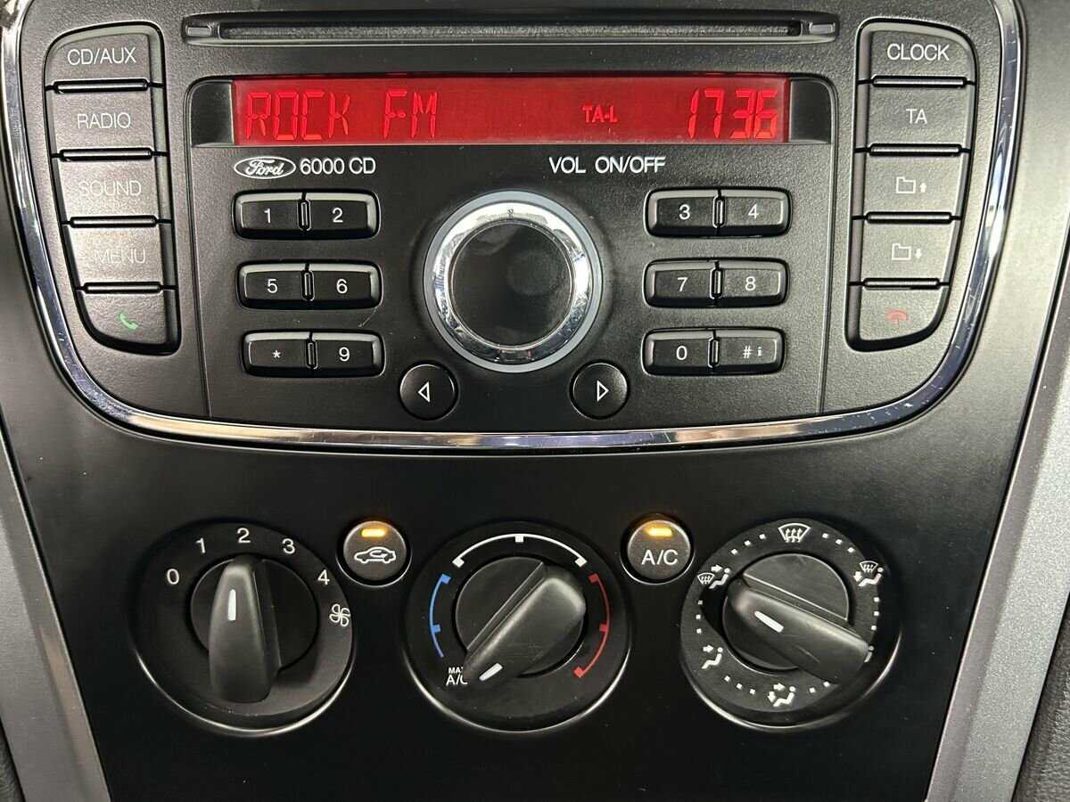 Ford Mondeo 2012 года с пробегом. Фото: #11