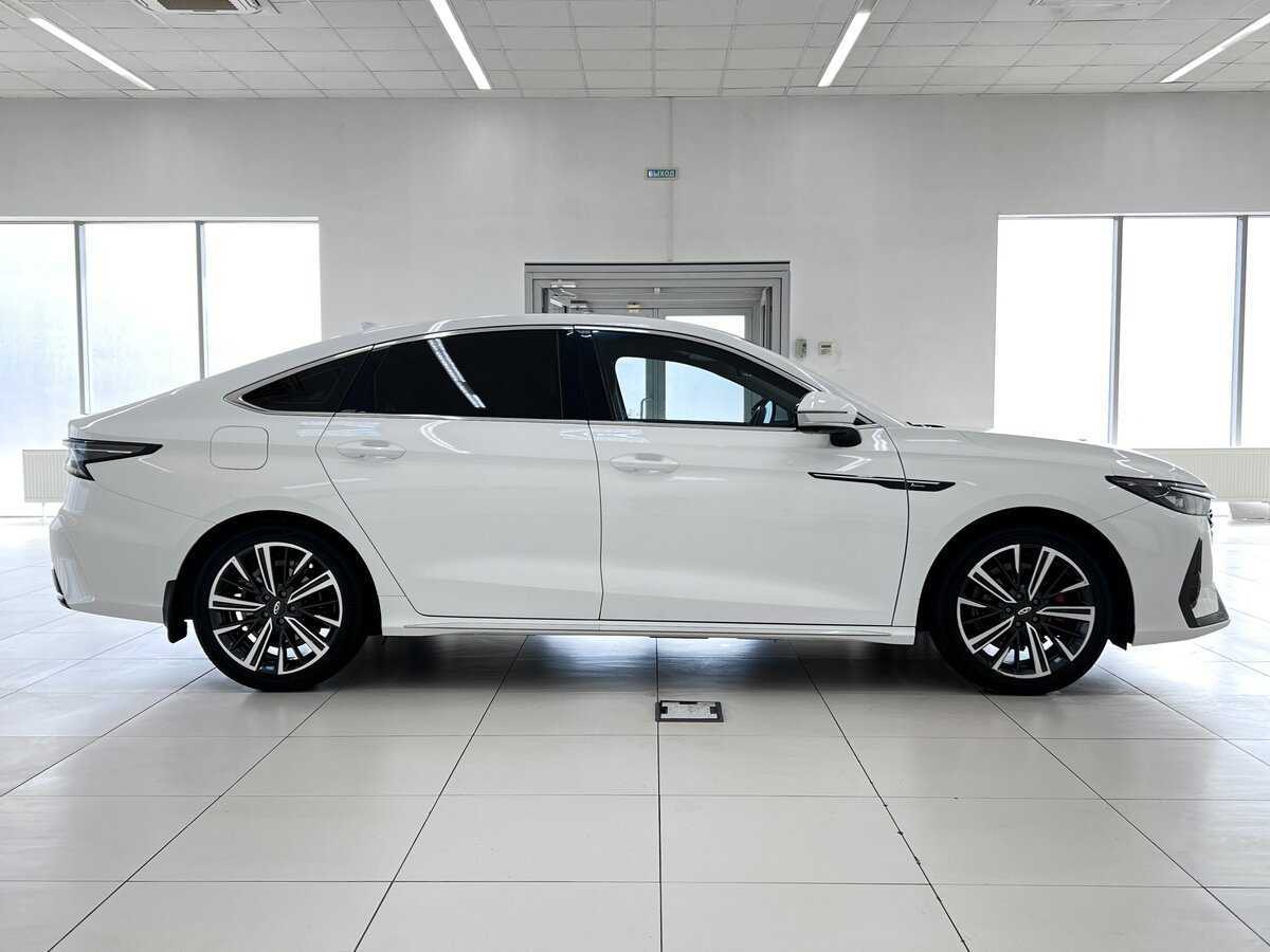 Chery Arrizo 8 2023 года с пробегом. Фото: #1