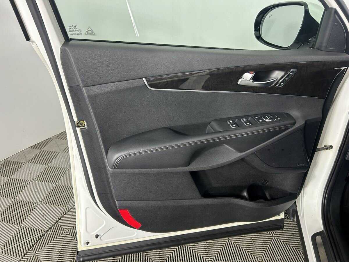 Kia Sorento 2017 года с пробегом. Фото: #7