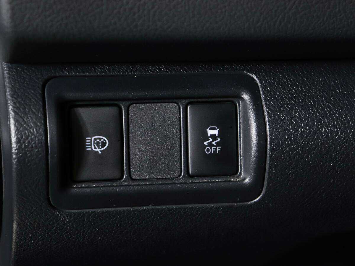 Toyota Camry 2017 года с пробегом. Фото: #18