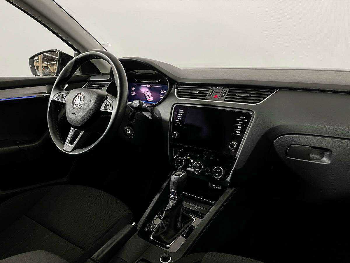 Skoda Octavia 2018 года с пробегом. Фото: #8