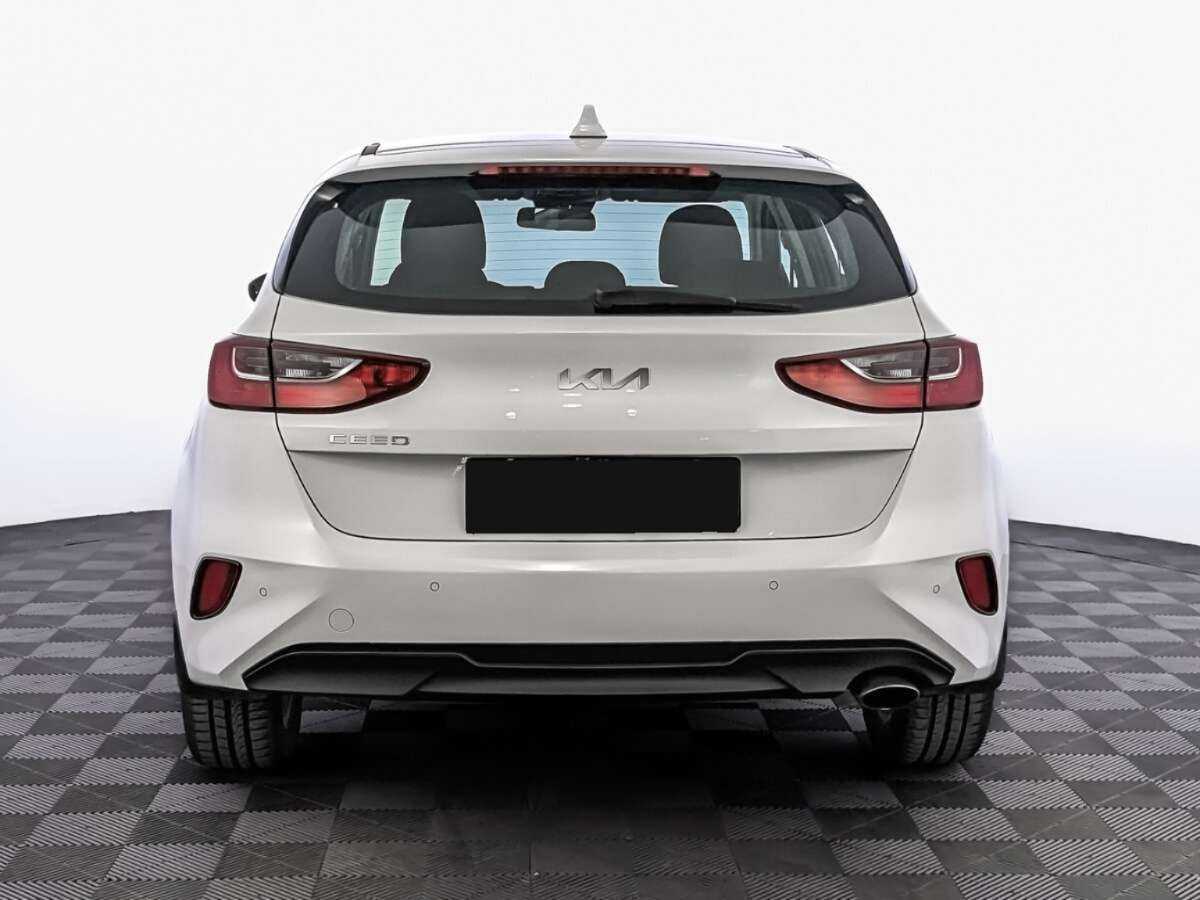 Kia Ceed 2022 года с пробегом. Фото: #5