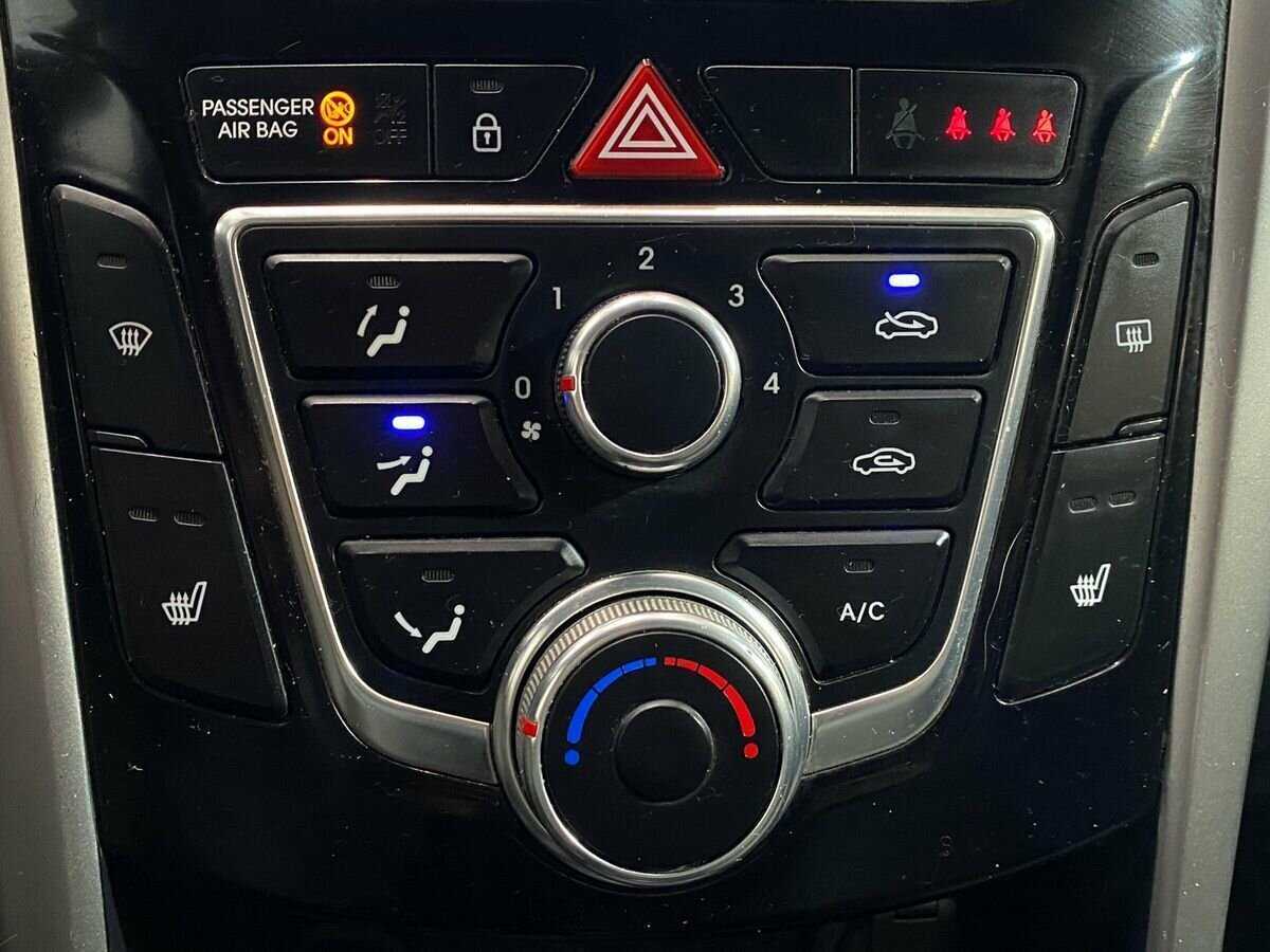 Hyundai i30 2013 года с пробегом. Фото: #13