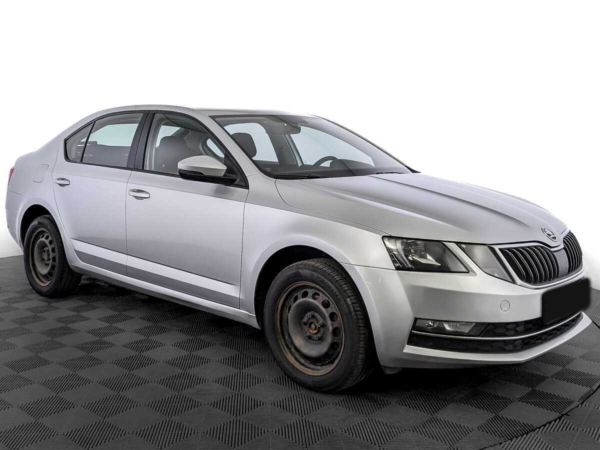 Skoda Octavia 2018 года с пробегом. Фото: #2