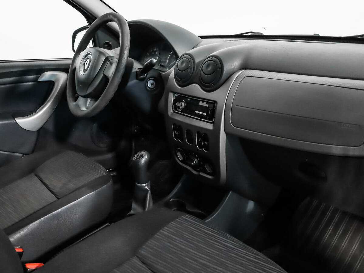 Renault Sandero 2013 года с пробегом. Фото: #10
