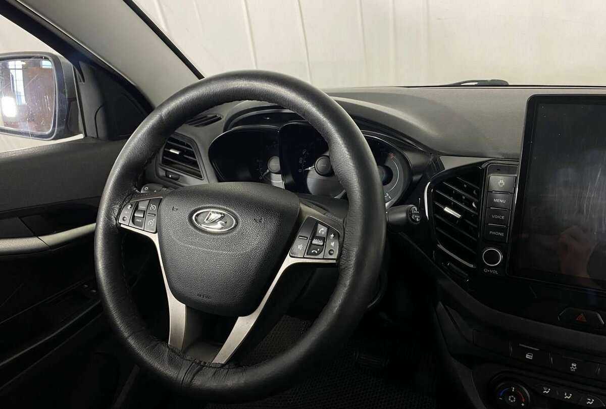 Lada (ВАЗ) Vesta 2017 года с пробегом. Фото: #8