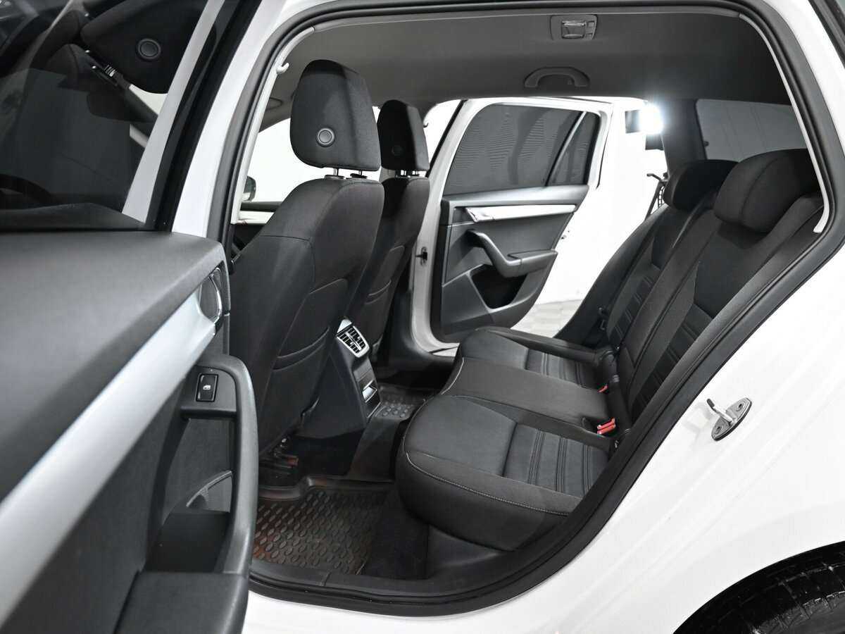 Skoda Octavia 2017 года с пробегом. Фото: #10