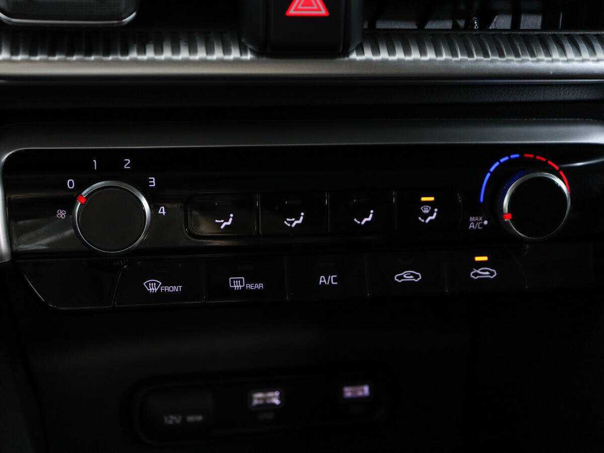 Kia K5 2020 года с пробегом. Фото: #14