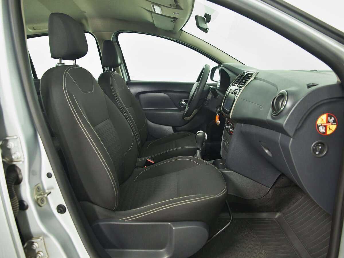 Renault Logan 2015 года с пробегом. Фото: #15