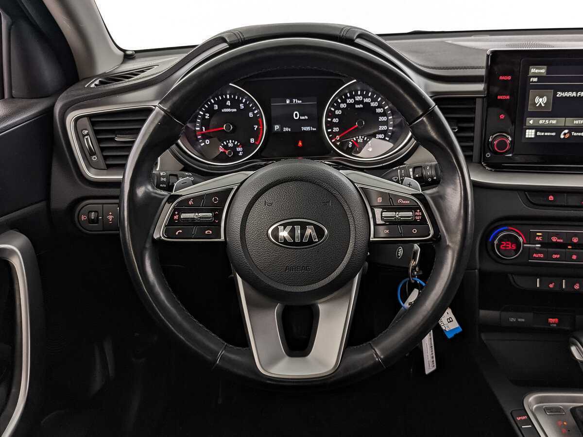 Kia XCeed 2021 года с пробегом. Фото: #17