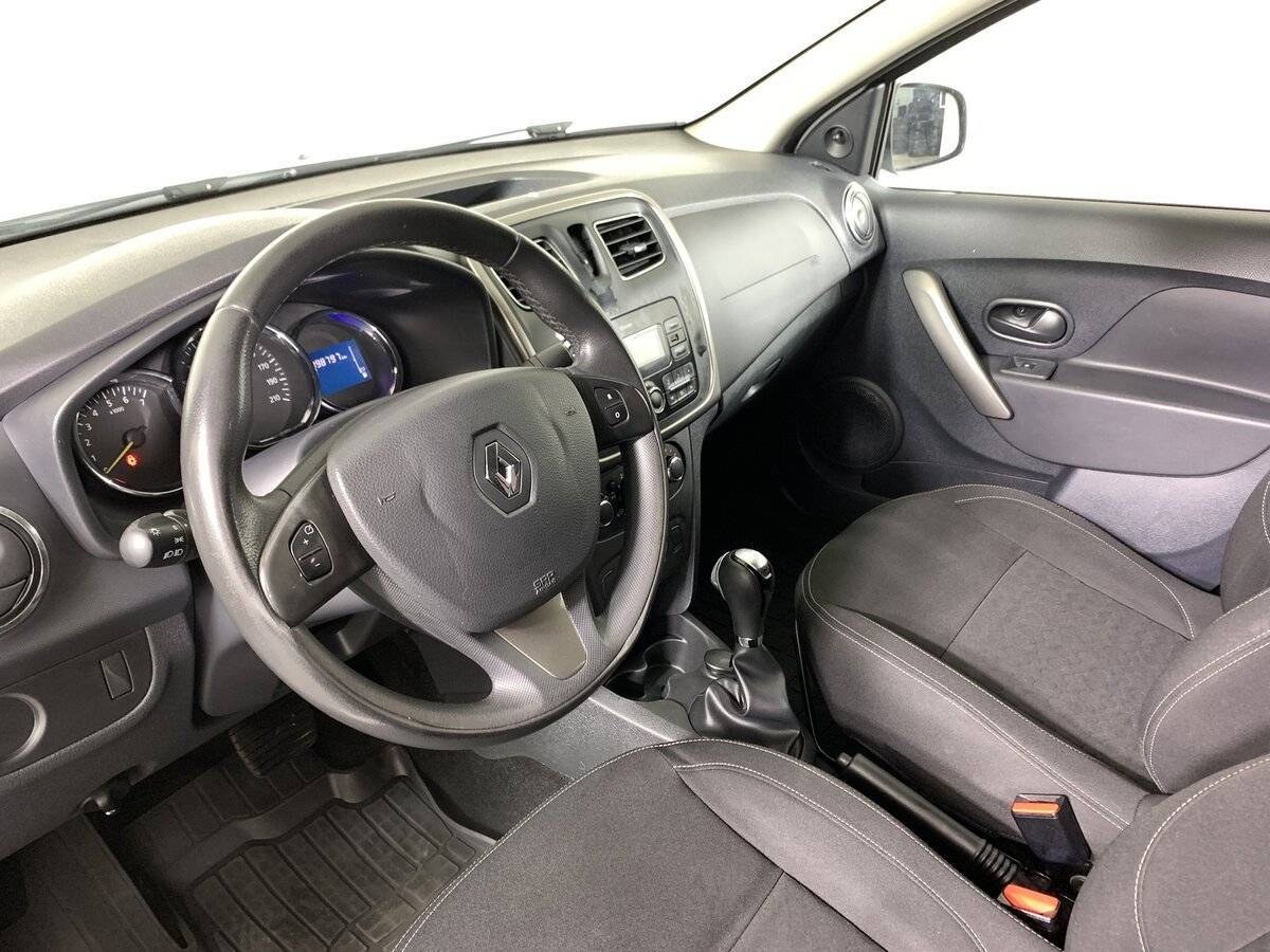 Renault Logan 2017 года с пробегом. Фото: #10