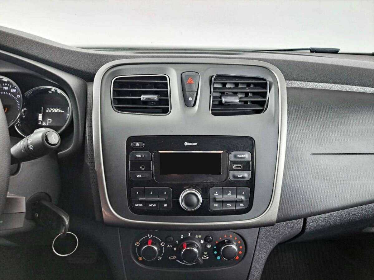 Renault Sandero 2020 года с пробегом. Фото: #12