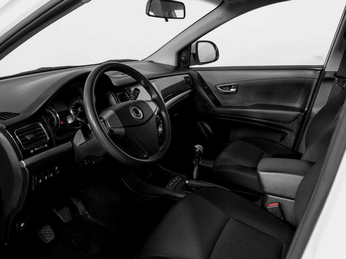 SsangYong Actyon 2013 года с пробегом. Фото: #14