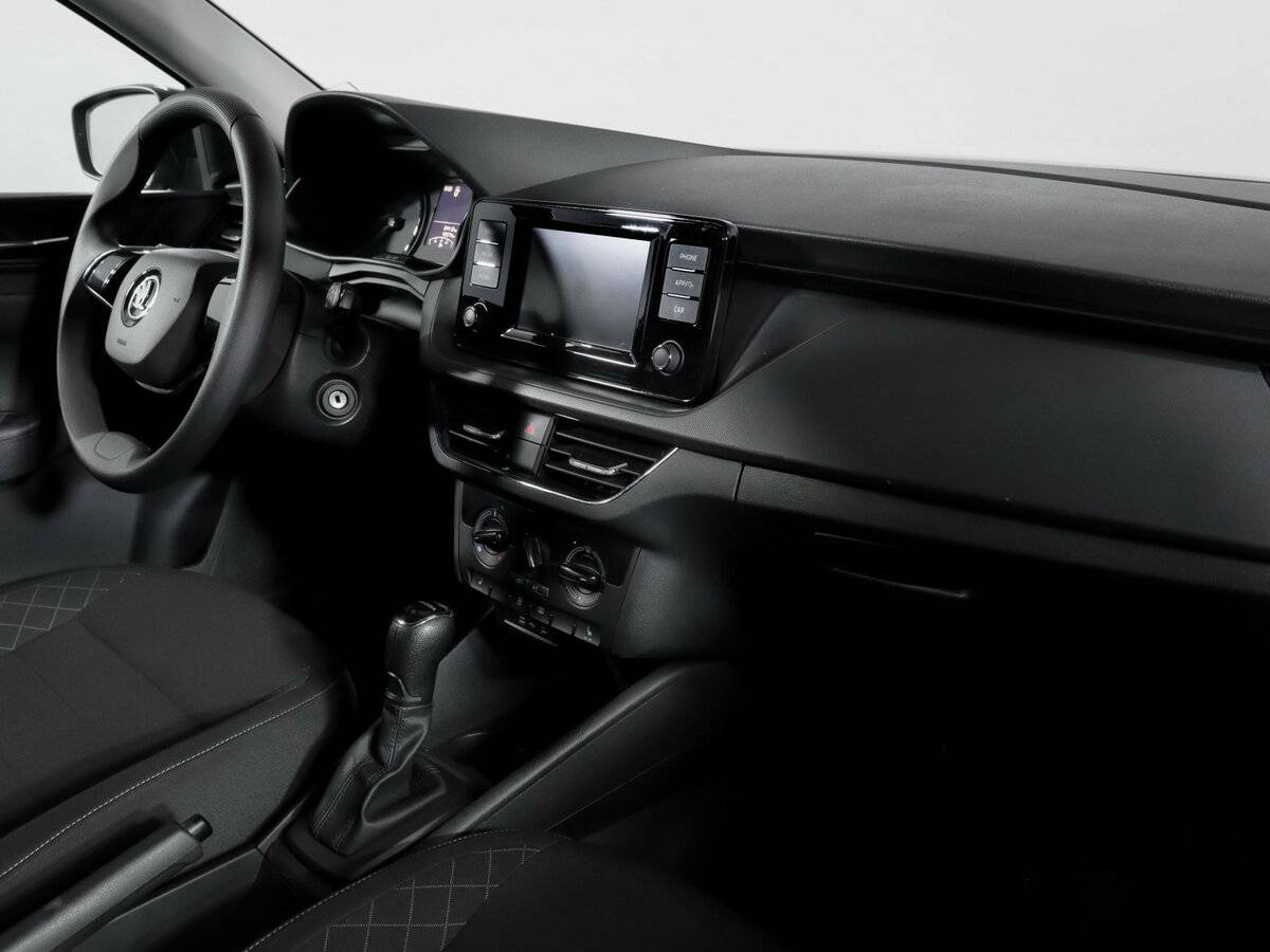 Skoda Rapid 2021 года с пробегом. Фото: #6