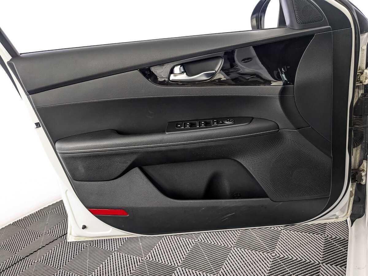 Kia Cerato 2020 года с пробегом. Фото: #16