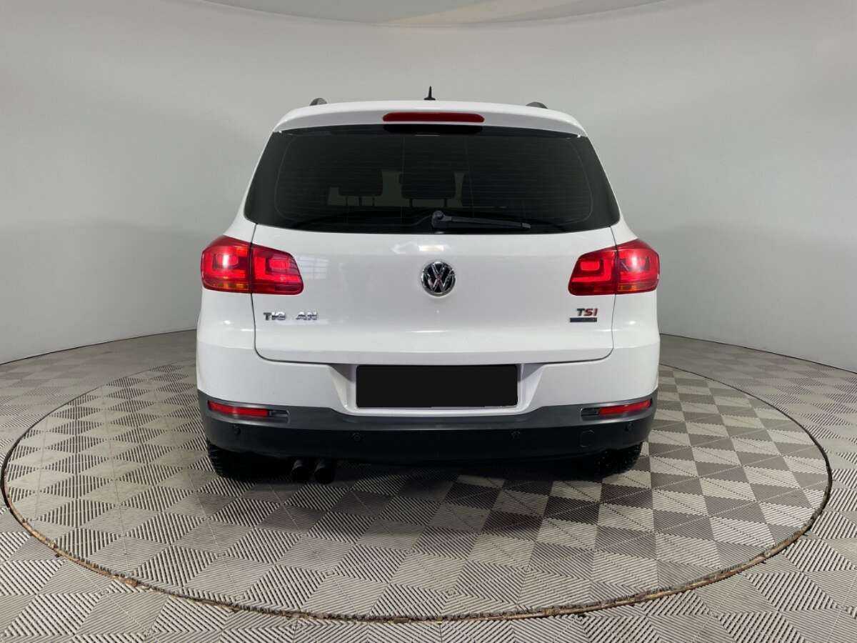 Volkswagen Tiguan 2013 года с пробегом. Фото: #4