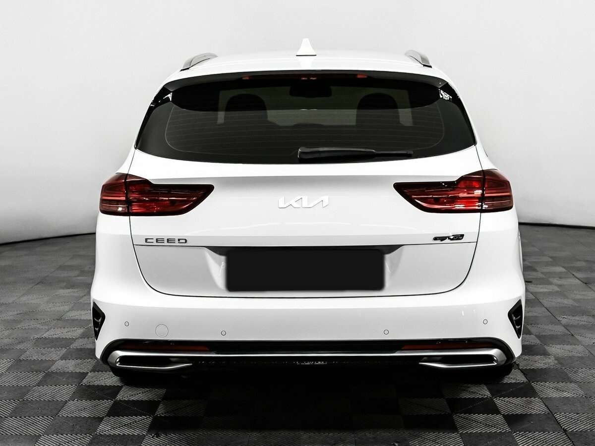 Kia Ceed 2021 года с пробегом. Фото: #5